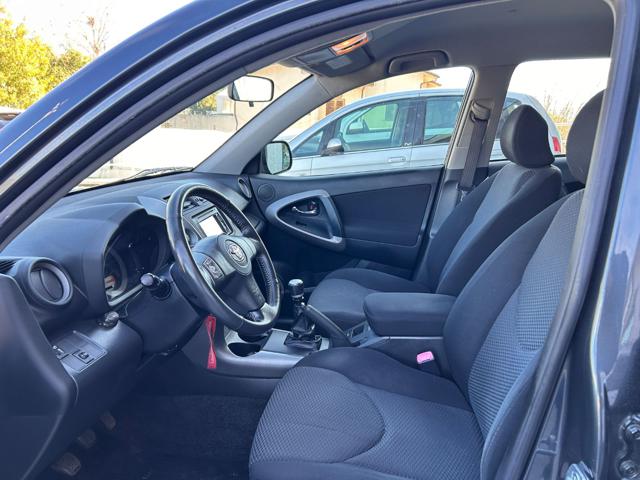 TOYOTA RAV 4 usata, con Controllo trazione