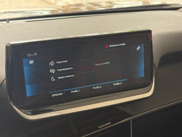 PEUGEOT 2008 usata, con Fari LED