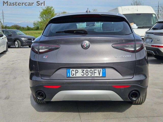 ALFA ROMEO Stelvio usata, con Sistema di navigazione