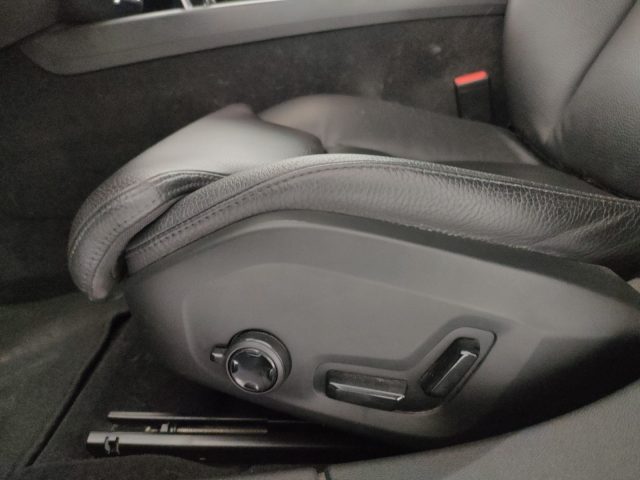 VOLVO V60 usata, con Vetri oscurati