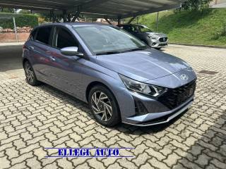 HYUNDAI i20 usata, con Airbag