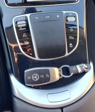 MERCEDES-BENZ GLC 300 usata, con Sensori di parcheggio posteriori
