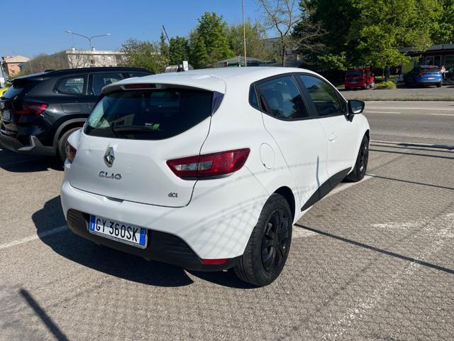 RENAULT Clio usata, con Airbag laterali