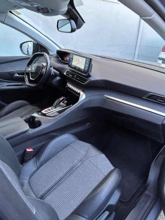 PEUGEOT 3008 usata, con Cronologia tagliandi