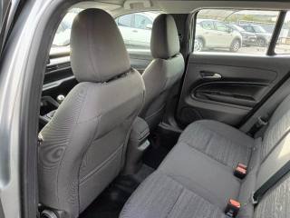 JEEP Avenger usata, con USB