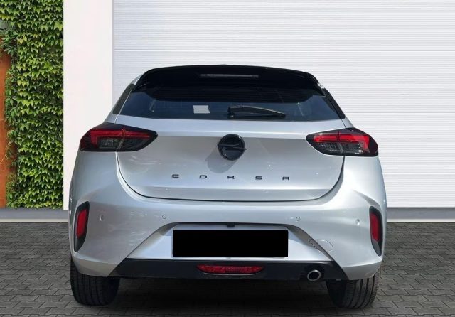 OPEL Corsa usata, con Autoradio