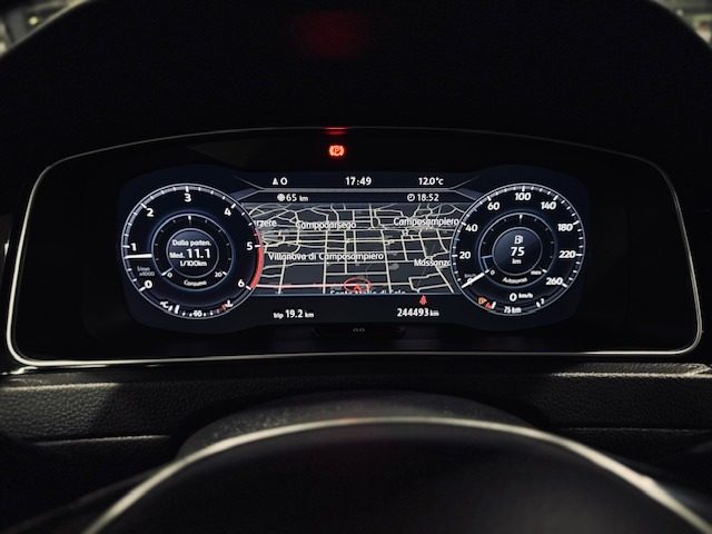 VOLKSWAGEN Golf usata, con Climatizzatore