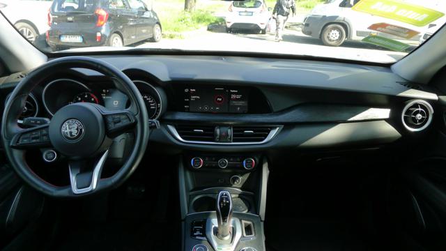 ALFA ROMEO Stelvio usata, con Cronologia tagliandi