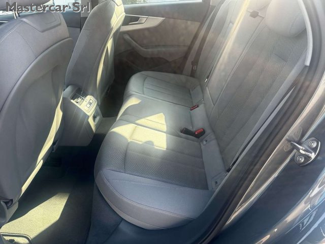 AUDI A4 usata, con Chiusura centralizzata