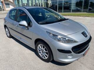 PEUGEOT 207 usata, con Hill holder