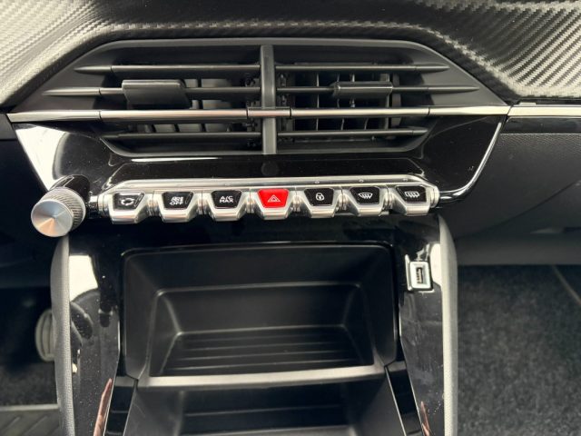 PEUGEOT 208 usata, con Sistema di navigazione