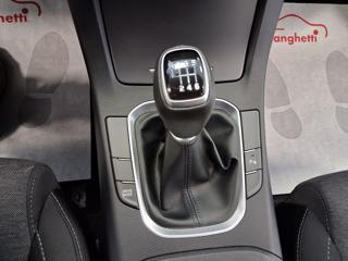 HYUNDAI i30 usata, con Sensori di parcheggio posteriori