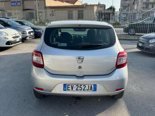 DACIA Sandero usata, con Autoradio