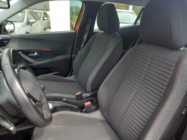 PEUGEOT 2008 usata, con Autoradio