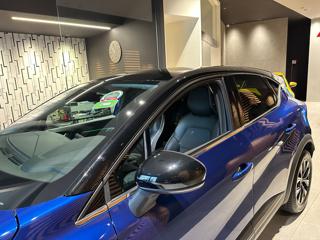 RENAULT Captur usata, con Touch screen