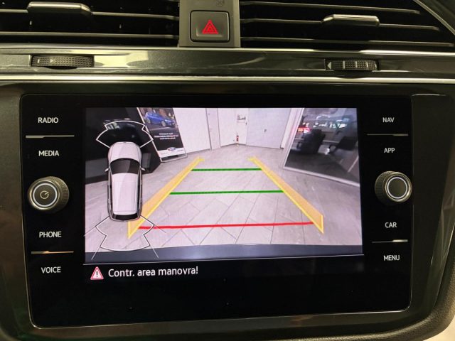 VOLKSWAGEN Tiguan usata, con USB