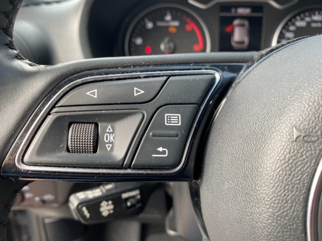 AUDI Q2 usata 31