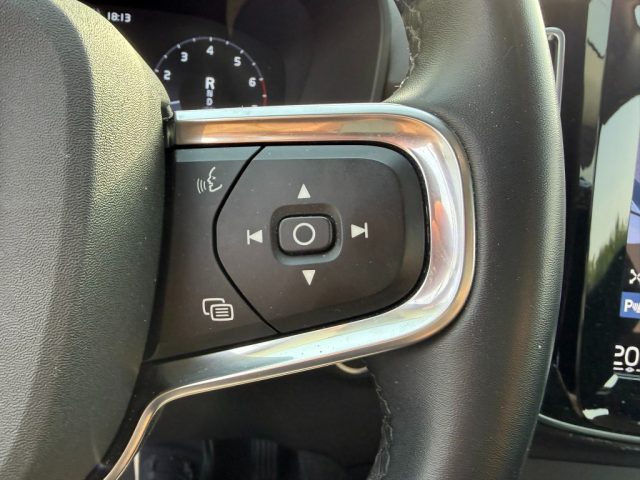 VOLVO XC40 usata, con Fari Xenon