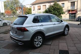 VOLKSWAGEN Tiguan usata, con Autoradio