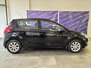 HYUNDAI i20 usata, con Autoradio