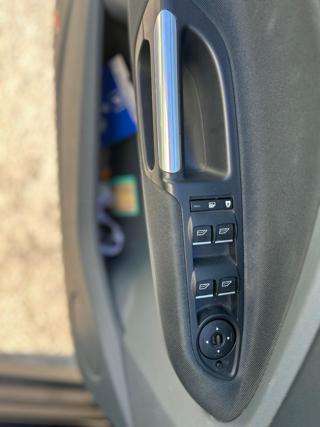FORD C-Max usata, con Specchietti laterali elettrici