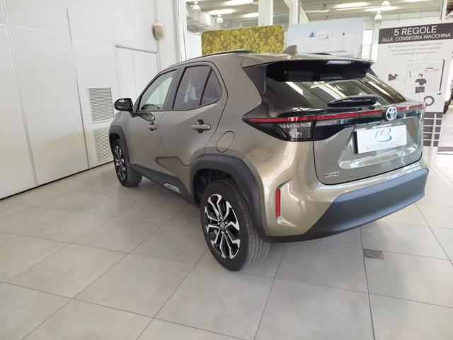 TOYOTA Yaris Cross usata, con Autoradio
