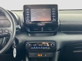 TOYOTA Yaris usata 14