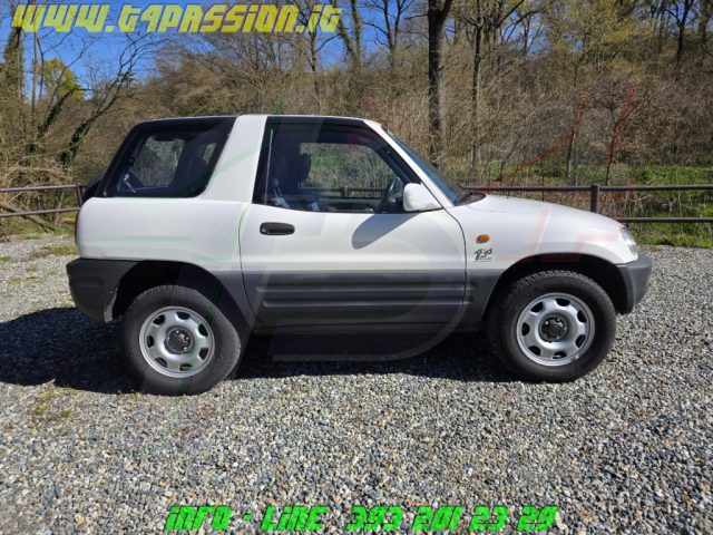 TOYOTA RAV 4 MY23 usata 18