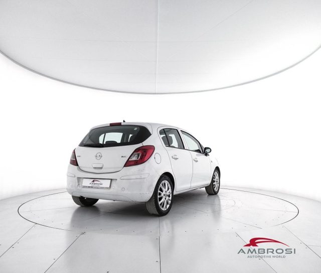 OPEL Corsa usata 2