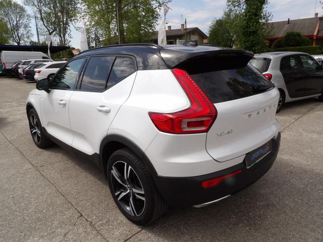 VOLVO XC40 usata, con Airbag laterali