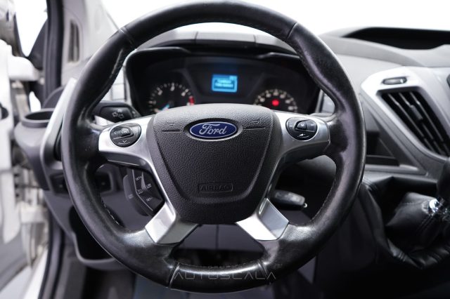 FORD Transit Custom usata, con Sensori di parcheggio posteriori