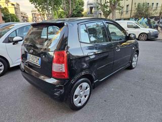 KIA Picanto usata, con Autoradio