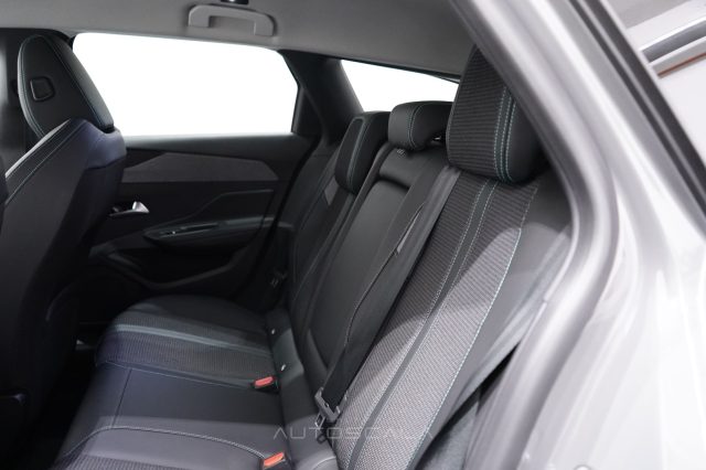 PEUGEOT 308 usata, con Autoradio digitale