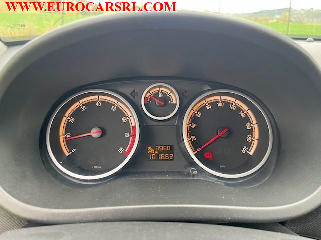 OPEL Corsa usata, con Specchietti laterali elettrici
