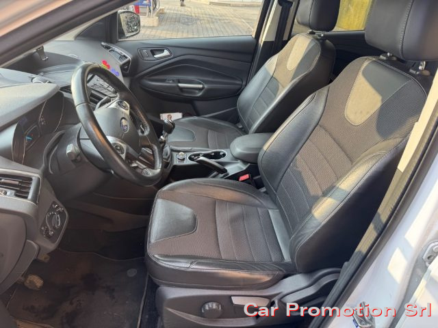 FORD Kuga usata, con Controllo automatico clima