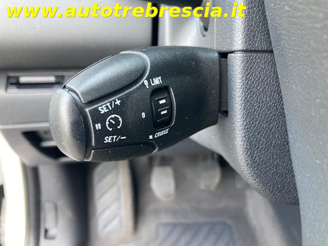 PEUGEOT 3008 usata 19