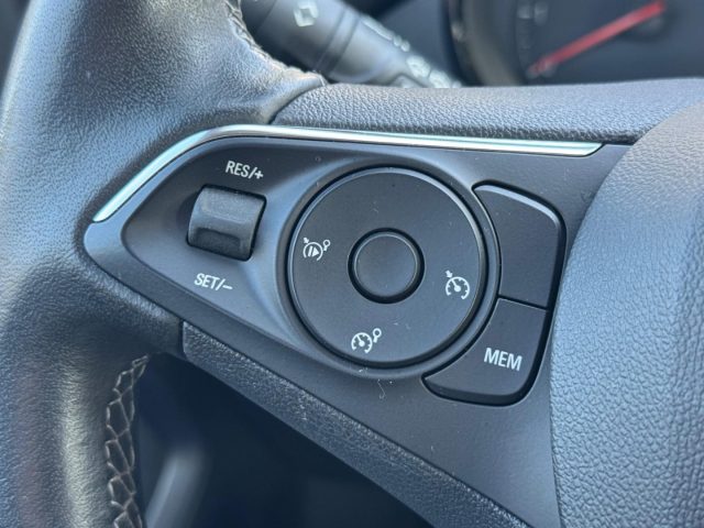 OPEL Crossland usata, con Touch screen