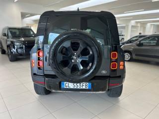 LAND ROVER Defender usata, con Fari LED