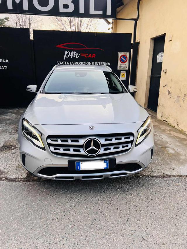 MERCEDES-BENZ GLA 180 usata, con Airbag Passeggero