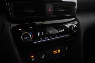 TOYOTA Yaris Cross usata 11