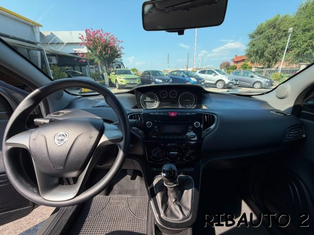LANCIA Ypsilon usata, con Chiusura centralizzata