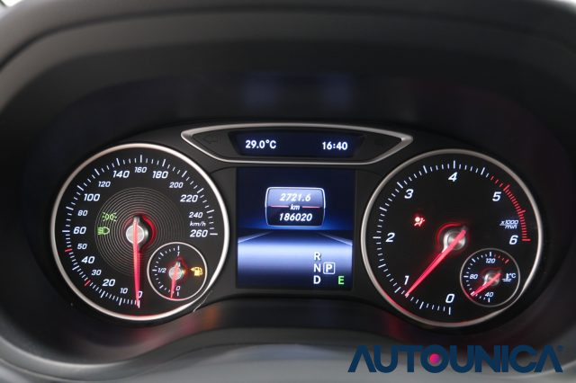 MERCEDES-BENZ B 180 usata, con Chiusura centralizzata