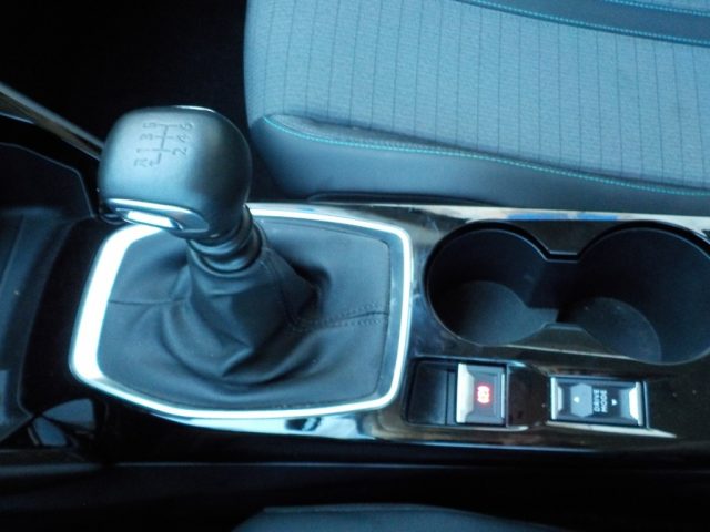 PEUGEOT 2008 usata, con Bluetooth