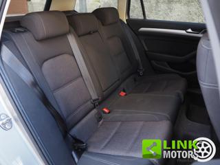 VOLKSWAGEN Passat Variant usata, con Android Auto