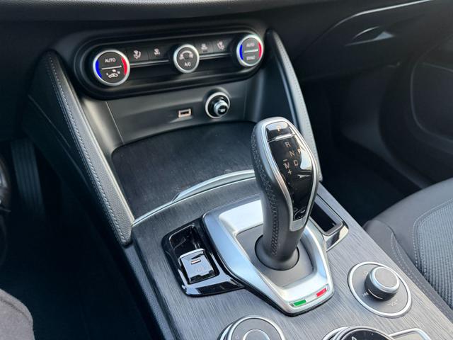ALFA ROMEO Stelvio usata, con Sistema di navigazione