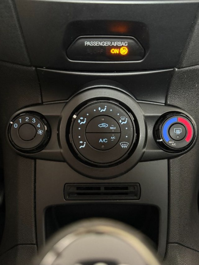 FORD Fiesta usata 17