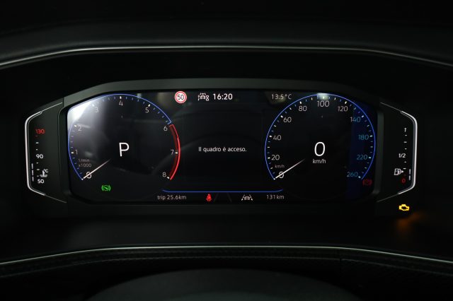 VOLKSWAGEN T-Cross usata 12