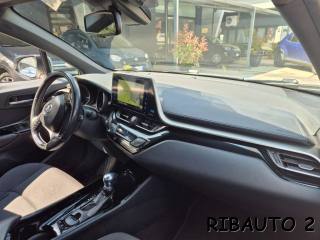 TOYOTA C-HR usata, con MP3