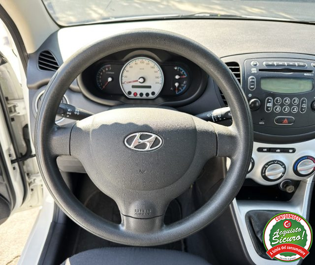 HYUNDAI i10 usata, con Chiusura centralizzata