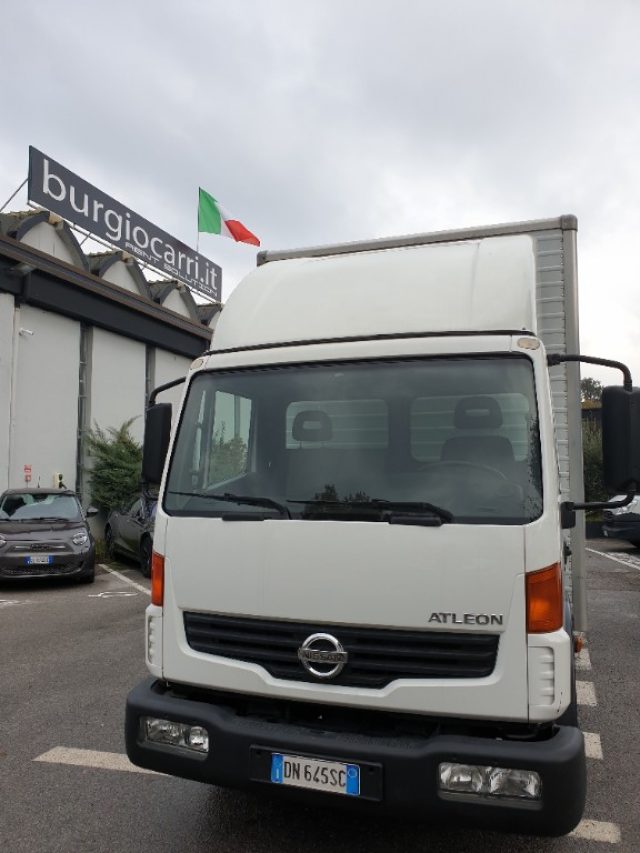 NISSAN Atleon usata, con Servosterzo